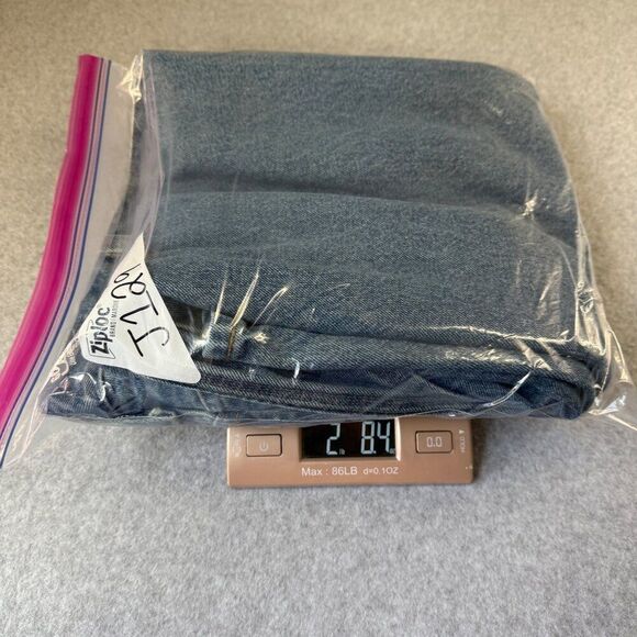 Carhartt Men's Relaxed Fit Blue Denim Jeans Size 48 x 32 Straight Leg Casual - Picture 12 of 13